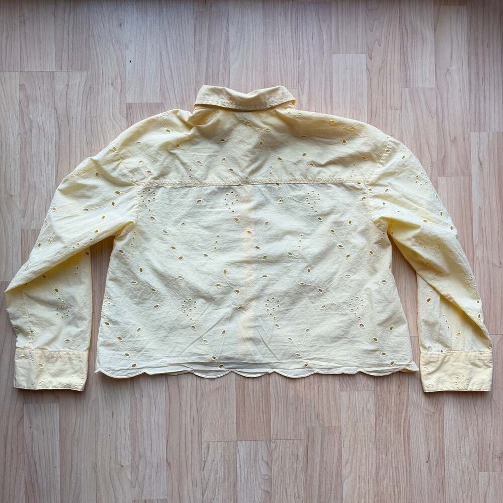 Butter Yellow 100% Cotton Eyelet Button Down Crop Blouse Long Sleeve - Picture 4 of 8